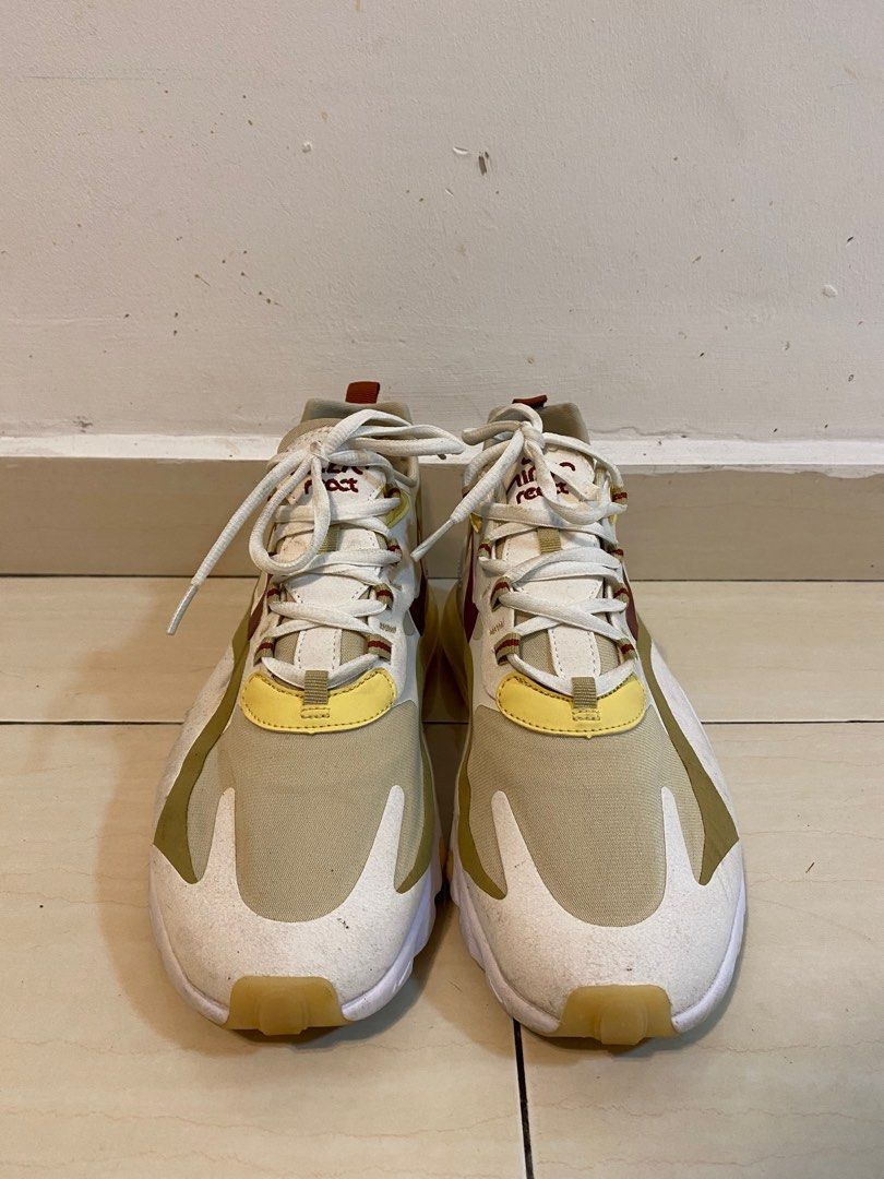 Nike air max 270 react beige deals