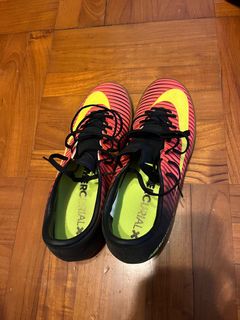 （分類：）位於 。 由 Kelly_Items 提交（商品編號 1249171533，圖片 1）。簡介： 。