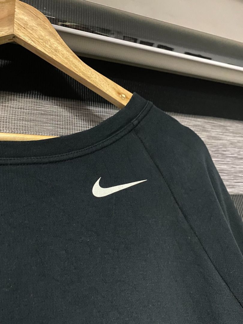 Nike Women s Damen Dry Top Long Versa Sweater