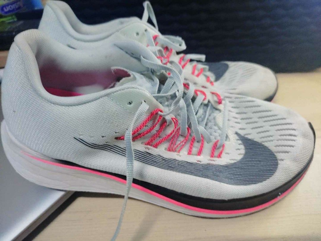 Nike zoom hotsell fly hot punch