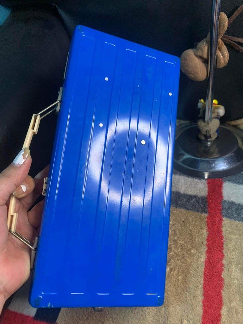 Old(vintage)painting set (Category: Art & Prints) located in Cabanatuan. Submitted by mjluxxejapan (Listing ID 1249214873, Image 2). Description: No lp pls.all details posted.used but good condition.need deep clean pls.what u see what u get.as is.heavy materials.solid n solid. Mattimbang.