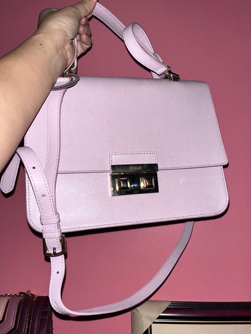 Original Furla from Italy (Category: Luxury Bags & Wallets) located in Manila. Submitted by yourstruly_mikay (Listing ID 1248775443, Image 3). Description: original Furla from Italy Furla Bella Mini leather top handle no flaws 💯 original payment first po sf care of buyer.
