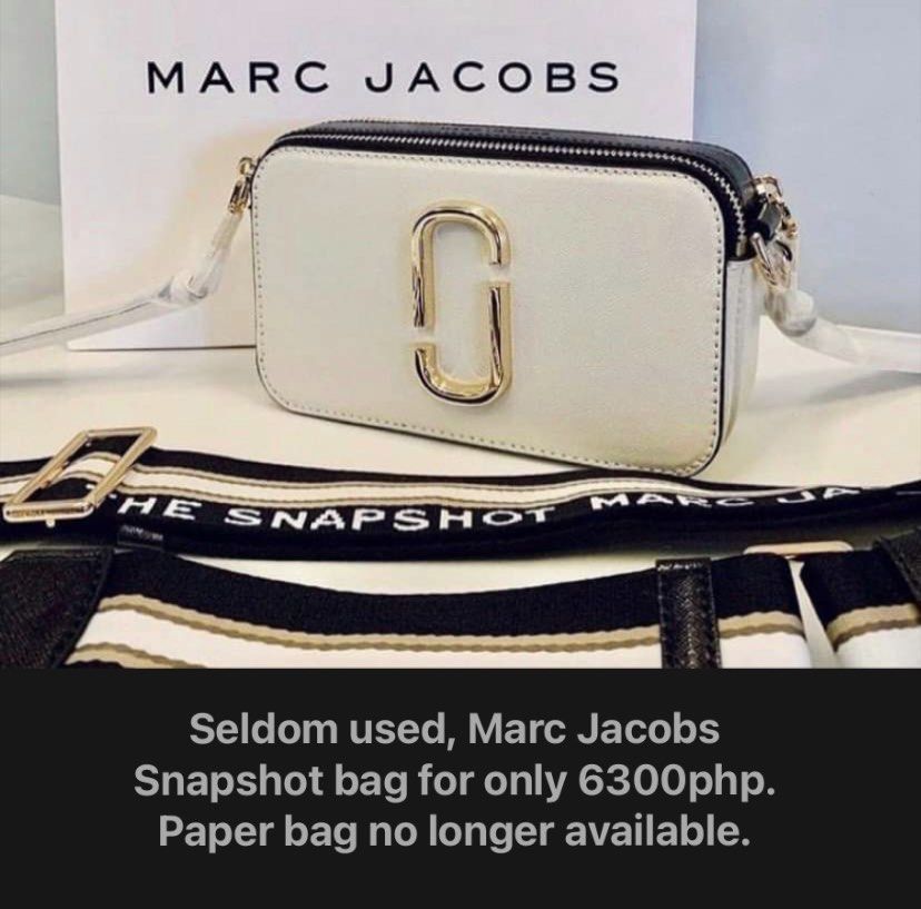 Original Marc Jacobs Snapshot Bag, Women's Fashion, Bags & Wallets,  Cross-body Bags on Carousell