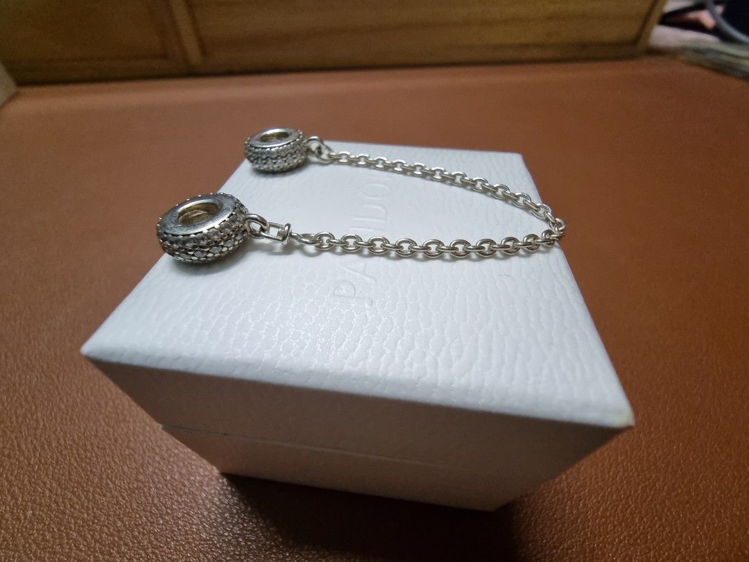 Cheap pandora on sale safety chain
