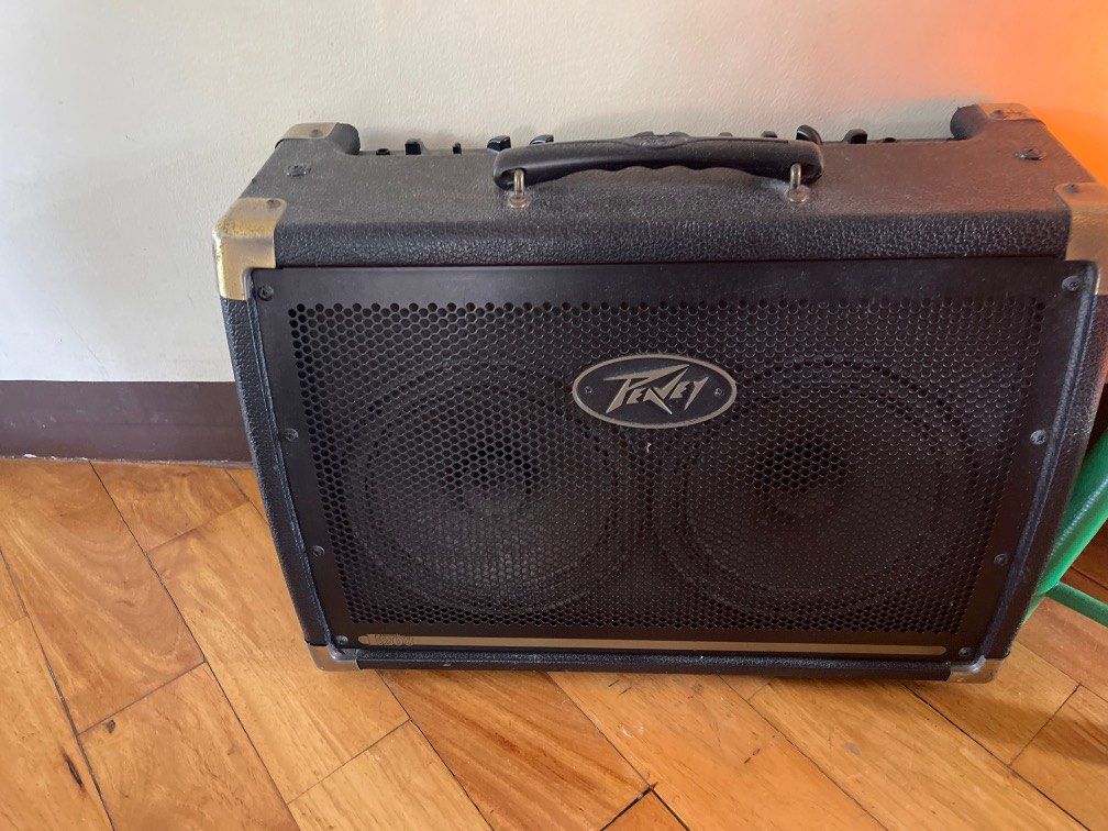Peavey Acoustic E208, Audio, Soundbars, Speakers & Amplifiers on Carousell