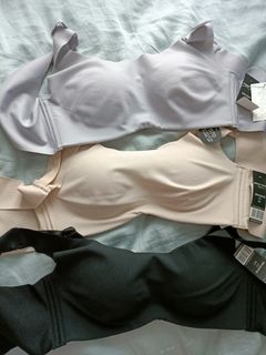 (Category: ) located in . Submitted by smiley.smile (Listing ID 1249133980, Image 1). Description: .