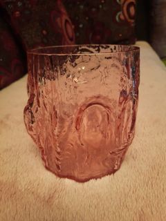 Pink vase glass 5.4x4.5"