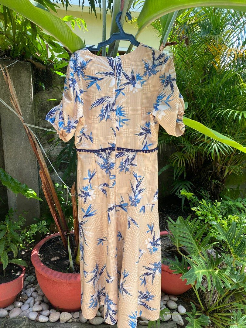 Plains and prints floral dress clearance
