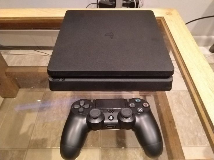 PLAYSTAION SLIM 1 TB SHARP AQUOS 32