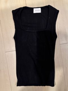 Popoluca Black Tank Top (net price)