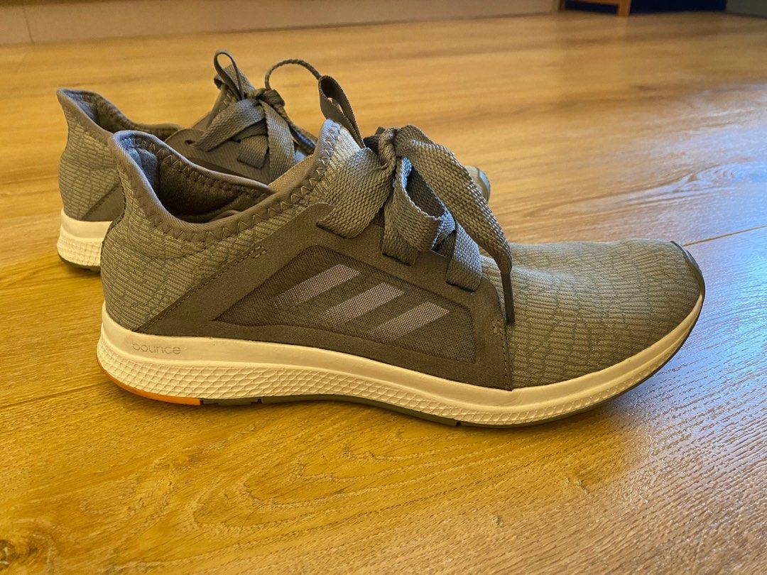 Preloved Adidas Bounce Women Shoes US 8.5 Women s Fashion