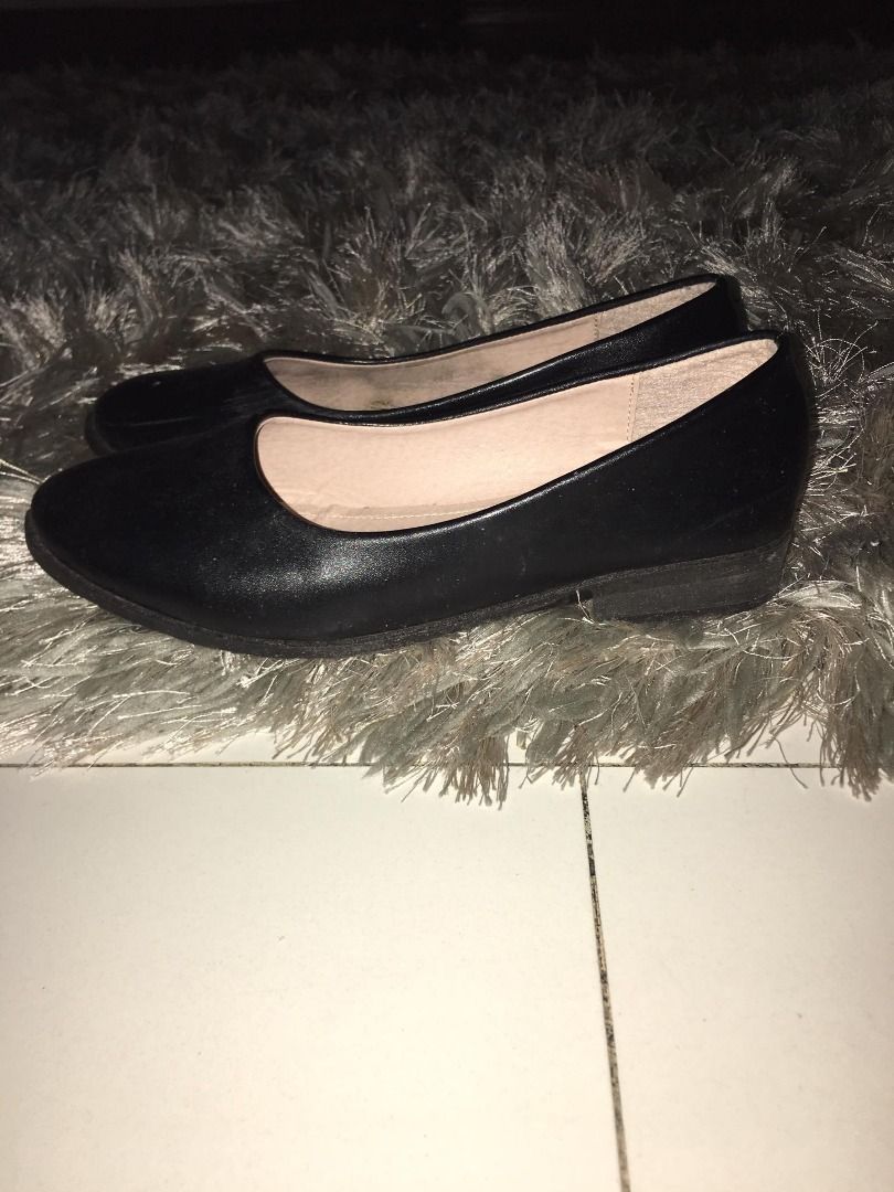 Size 8.5 shop school shoes
