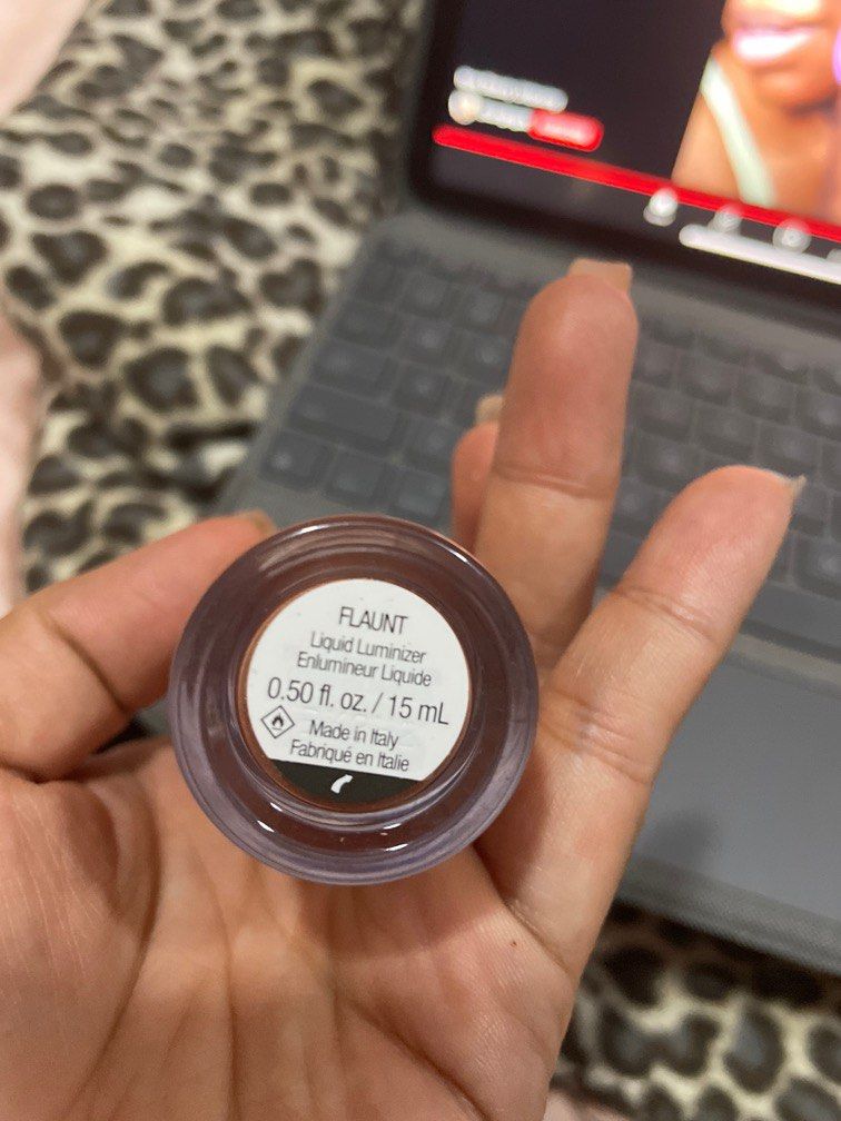 Rare Beauty liquid Luminizer in Flaunt (Category: Makeup) located in Iloilo. Submitted by ecellebrilla (Listing ID 1249255538, Image 2). Description: TRADE! Just swatched! Anyone wants to trade? Mesmerized or Enchant.