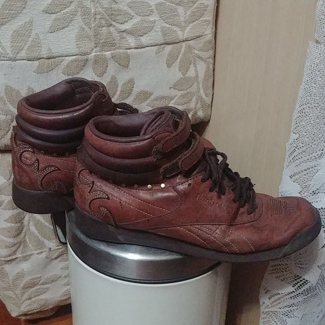 Reebok size 38 leather studded