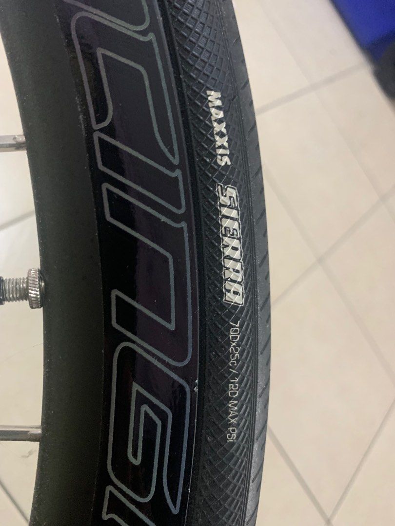 Retro Specpro Retrospec racing wheelset (Disc brakes) Roadbike, Sports Equipment ...