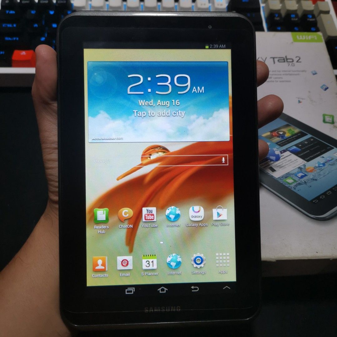 SAMSUNG Galaxy Tab 2 7.0 GT-P3110 | Item Code: 7RJEJ (Category: Android) located in Caloocan City. Submitted by christian.montalban (Listing ID 1249249579, Image 2). Description: SAMSUNG Galaxy Tab 2 7.0 GT-P3110 | Item Code: 7RJEJ Price: P1,799.00 Color: Titanium Silver 16GB ROM | 1GB RAM 7" WSVGA LCD Display 4,000 mAh Li-Ion Non-Removable Battery OS: Android 4.1.2 Issue: NO SD Cap Package: Tablet, Manual, and Box Only.