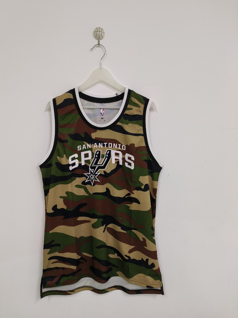 Spurs release photos of military-inspired camouflage jerseys 