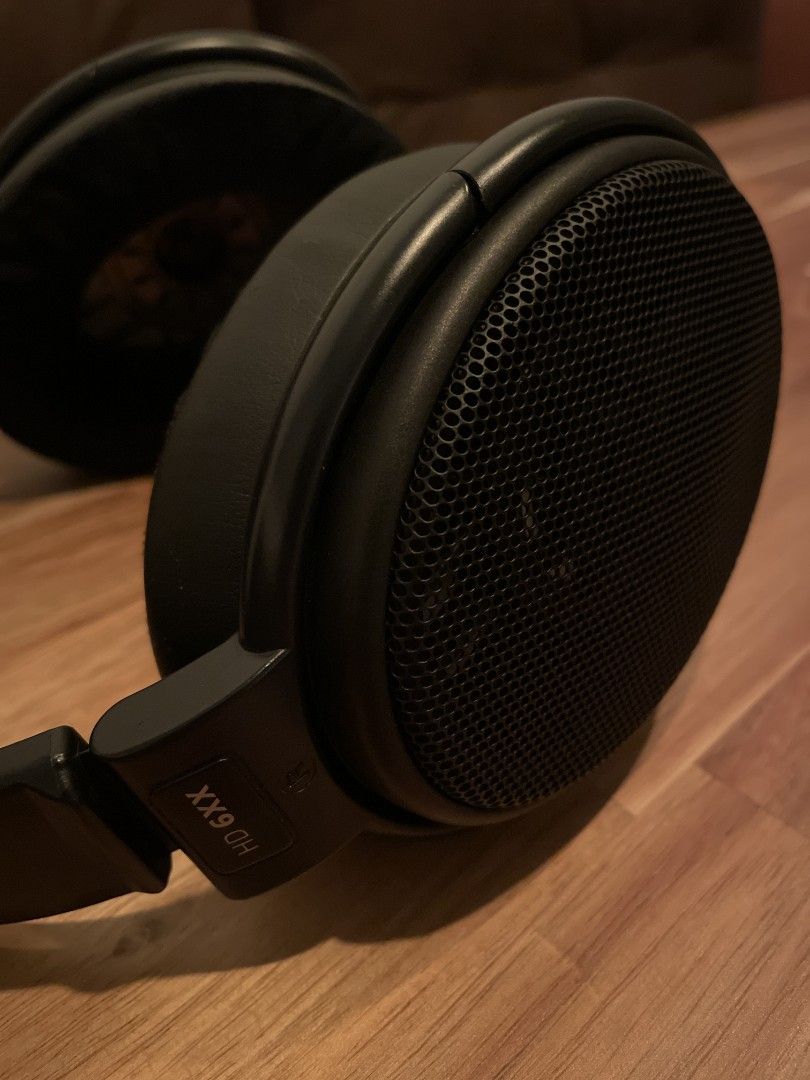 Sennheiser HD6xx, Audio, Headphones & Headsets on Carousell