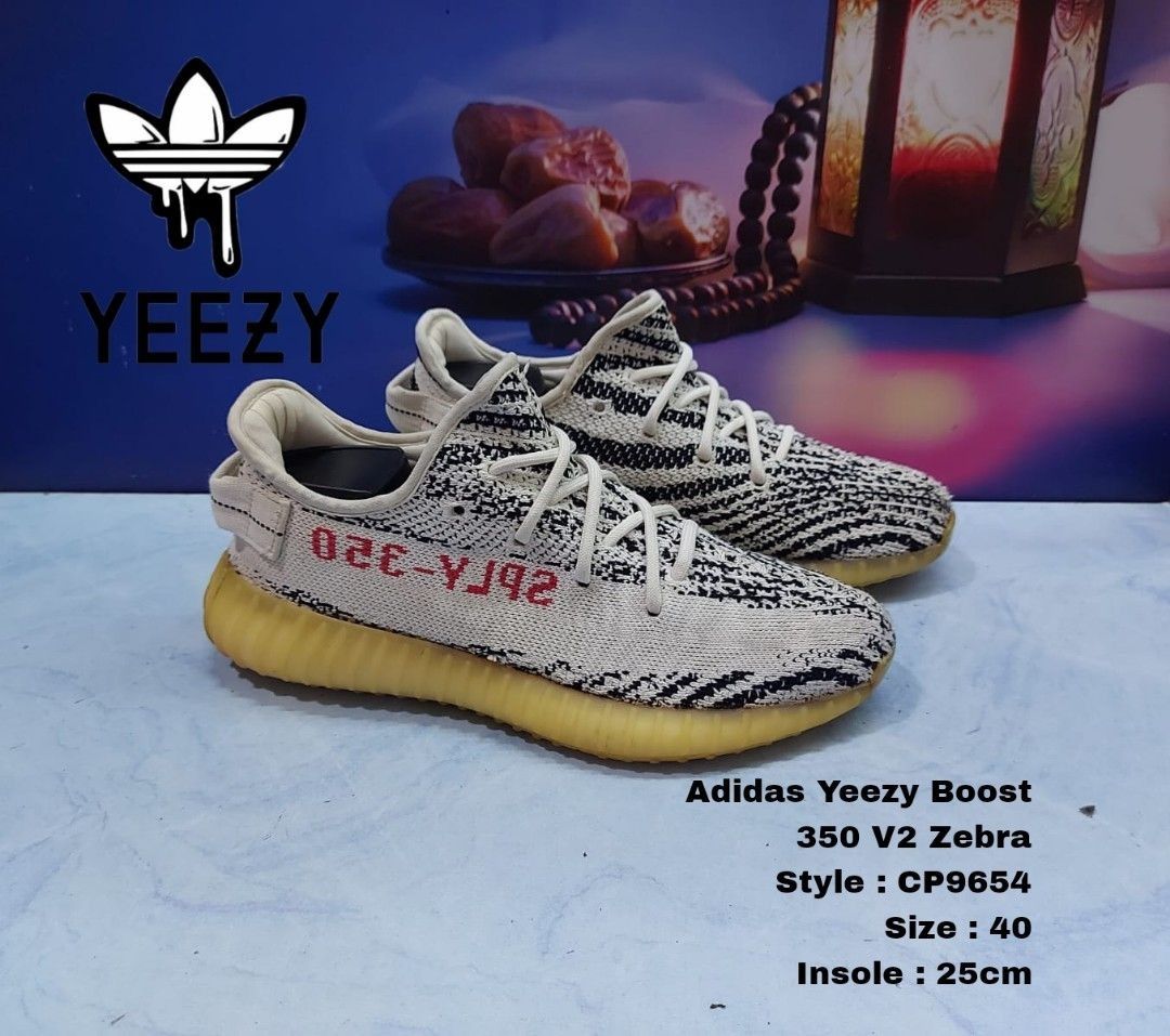Sepatu Adidas Yeezy Boost 350 V2 Zebra CP9654 Size 40 (25Ccm)