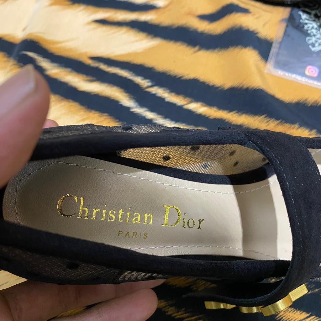 sepatu air dior original