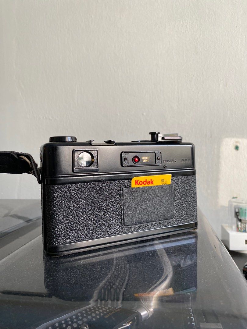 Yashica Electro 35 GT - : Blog & Shop sur l'argentique