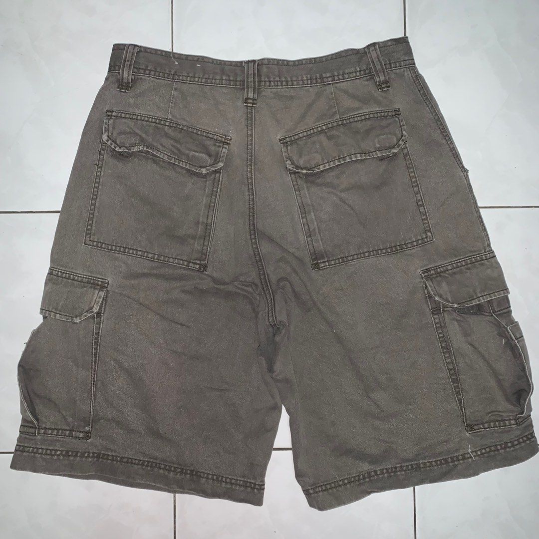 UNIONBAY Cargo Jorts Men s Fashion Bottoms Shorts on Carousell