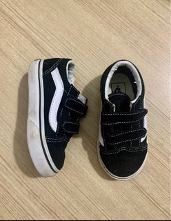 (Category: ) located in . Submitted by waffledropsmy (Listing ID 1249095450, Image 1). Description: .