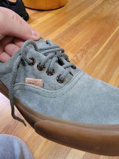Vans womans 8 or 6.5 men's worn twice