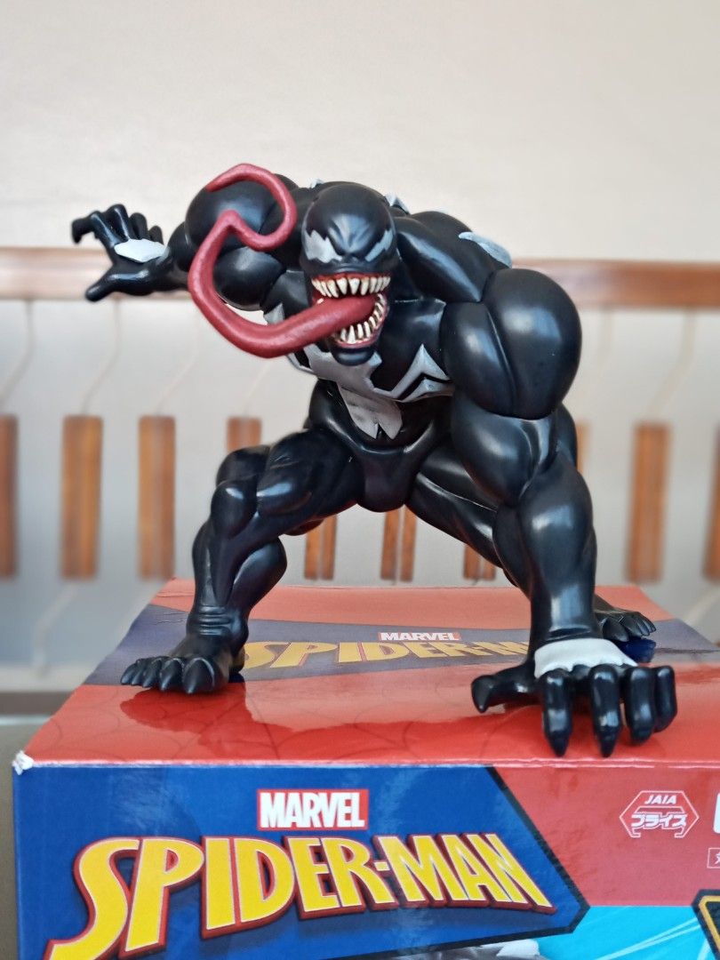 Venom Spider-Man Marvel Noodle Stopper Figure (Category: Figurines & Statues) located in Cebu City. Submitted by diyeszon (Listing ID 1249140115, Image 2). Description: FuRyu Marvel Spider-Man Venom Noodle Stopper Figure - you may use this figure as a display or a stopper on your cup noodle lid - figure is approximately 11cm tall/ 4.29 inches box condition: 7/10 never been played or displayed opened only for inspection what you see in the picture