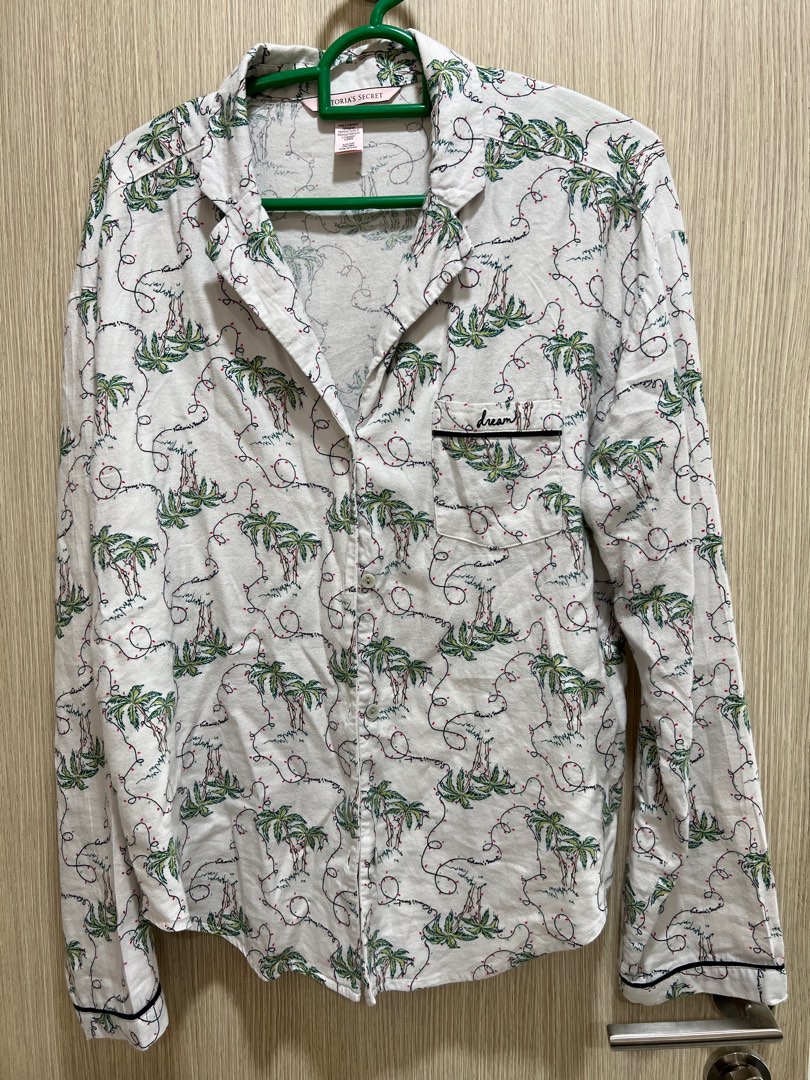 Victoria s Secret Sleep Shirt Palm Trees pajama top Women s