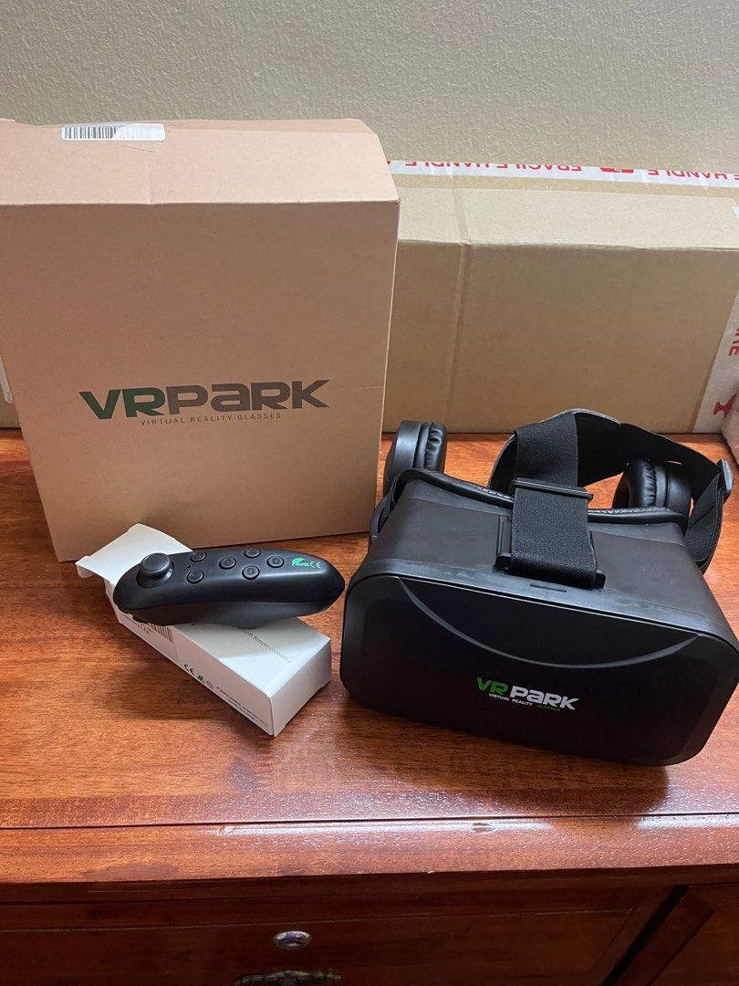 VR Park Headset, Video Gaming, Gaming Accessories, Virtual Reality on Carousell