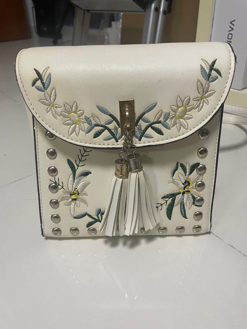White sale floral handbag
