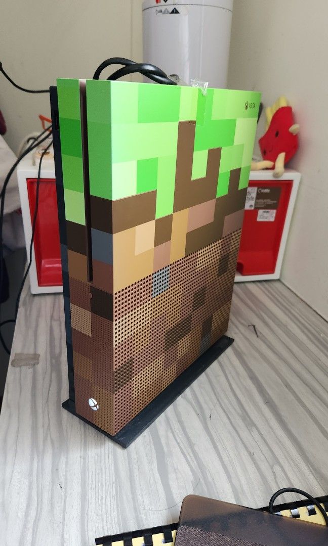 XBOX 1s Minecraft edition, Video Gaming, Video Game Consoles, Xbox on ...