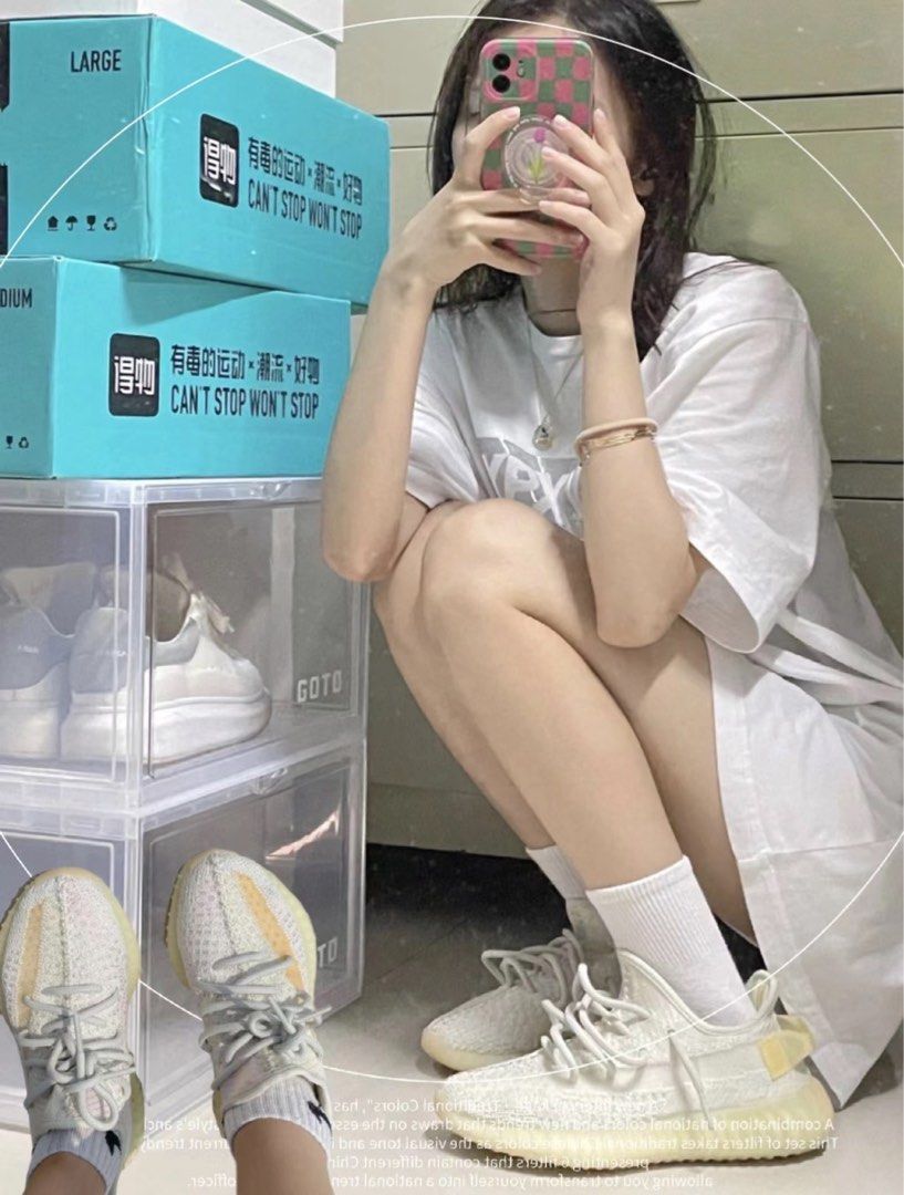 Yeezy girl sales sneakers
