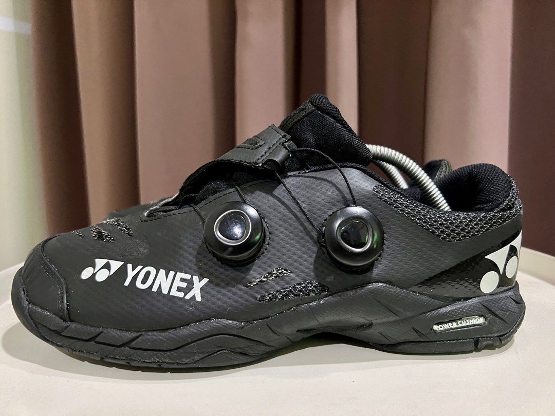 Yonex boa shoes best sale
