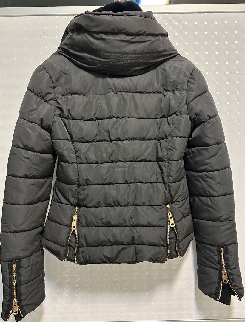 ZARA Windbreaker/ Jacket, Women's Fashion, Coats, Jackets and Outerwear