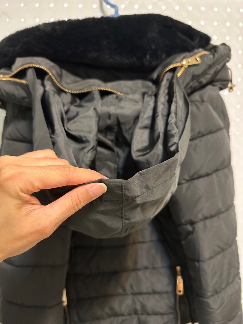 ZARA Windbreaker/ Jacket, Women's Fashion, Coats, Jackets and Outerwear