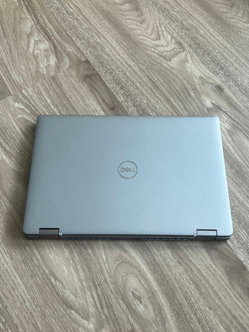 12th Gen Dell Latitude 5330 2in1 Business Laptop 13.3” FHD