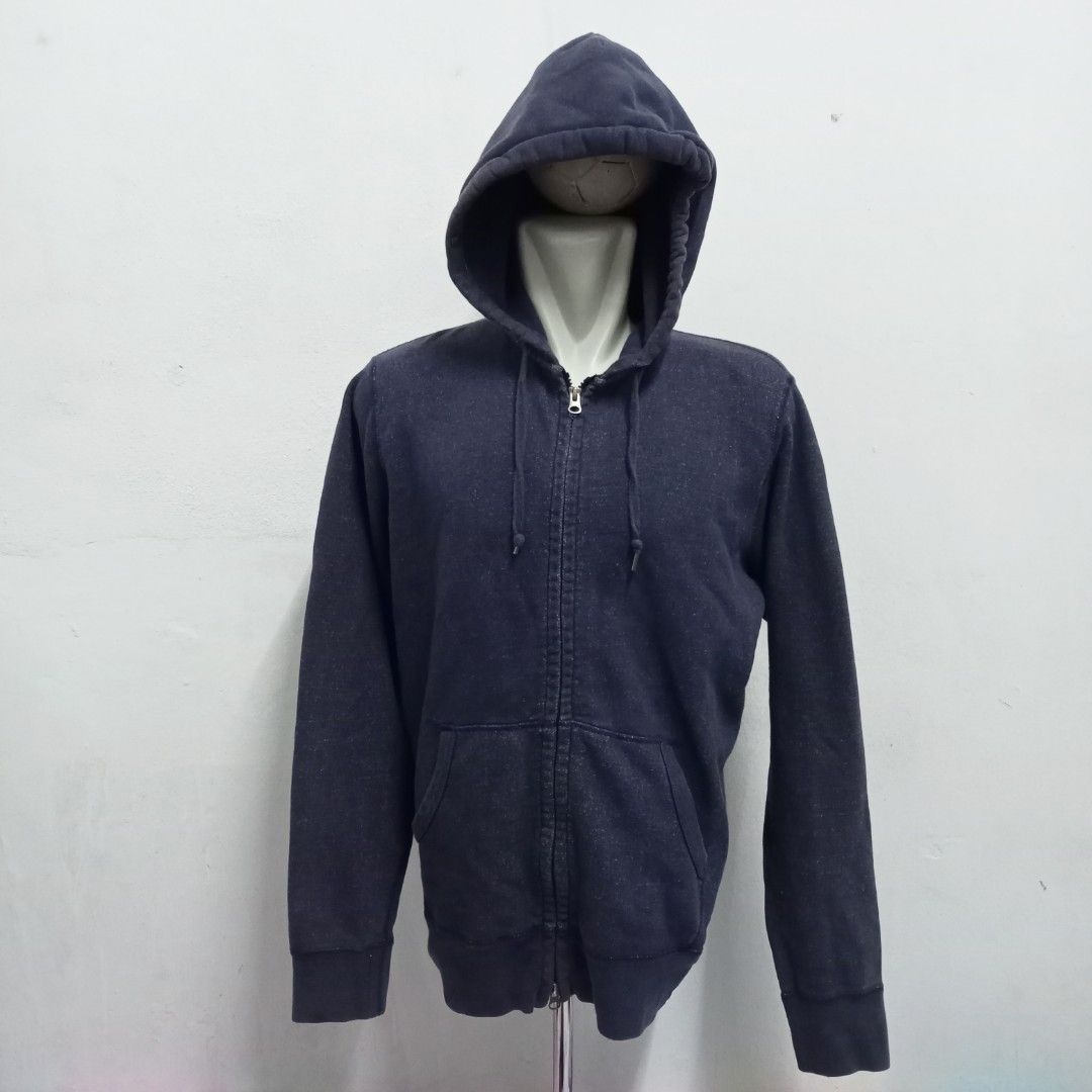 Uniqlo hoodie top harga