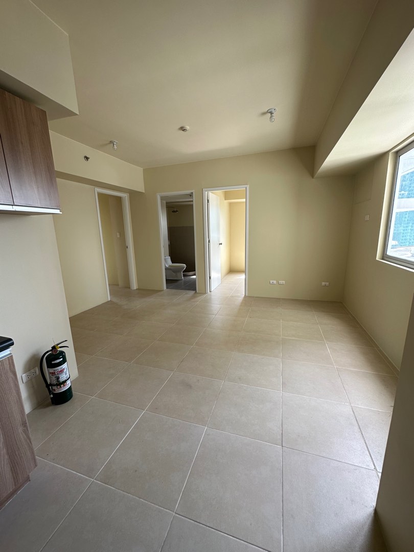 DLSU 2 Br Ready for Occupancy Avida Prime Taft near De La Salle