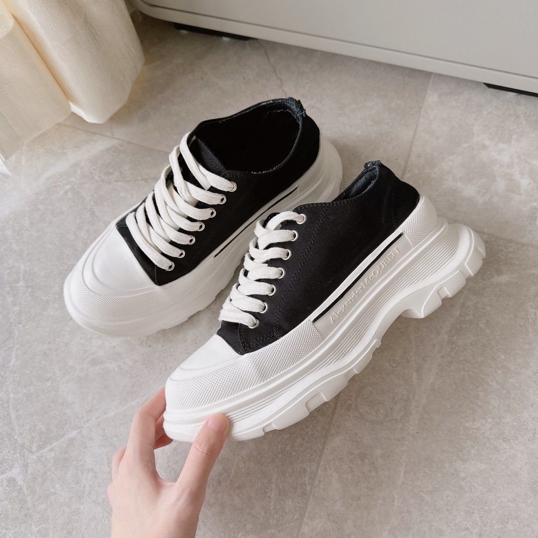 Alexander McQueen sneakers, Women's Fashion, Footwear, Sneakers on Carousell