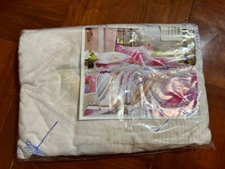 （分類：）位於 。 由 desmes 提交（商品編號 1249421099，圖片 1）。簡介： 。