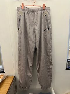 （分類：）位於 。 由 miaalvez 提交（商品編號 1249297325，圖片 1）。簡介： 。