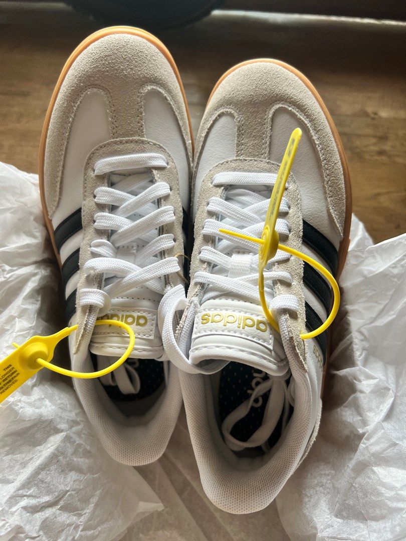 Adidas Neo Gradas White Gray Black (Category: Sneakers) located in Marikina City. Submitted by marvim (Listing ID 1249429622, Image 2). Description: Adidas Neo Gradas White Gray Black Brand new, guaranteed authentic (GetNice release) Size: UK 4 (Unisex sizing) US Women 5.5 (will fit women 5-5.5 and maybe even 6, I think) US Men 4.5 EU 36 2/3 .