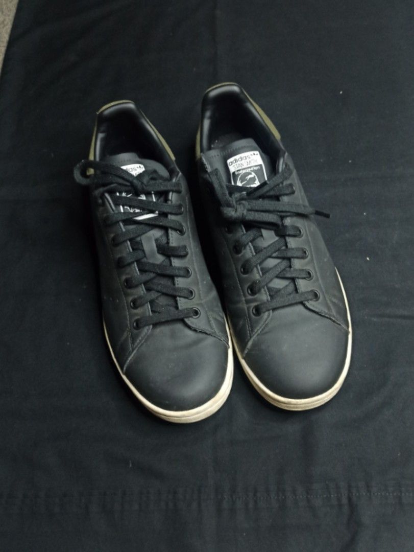 Adidas Stan Smith original Men s Fashion Footwear Casual Shoes