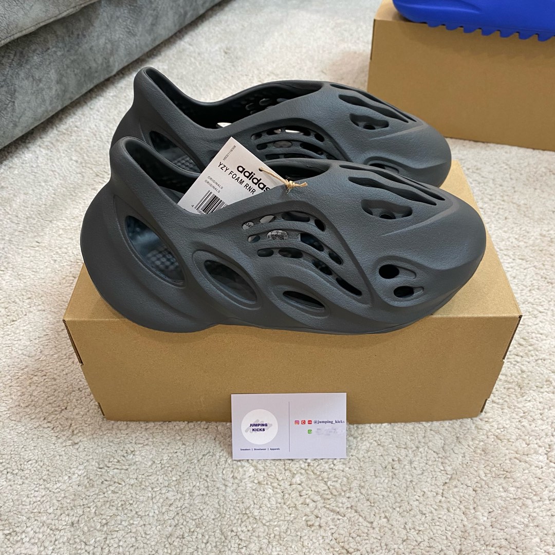 ADIDAS YEEZY FOAM RUNNER CARBON, Men's Fashion, Footwear, Sneakers on Carousell