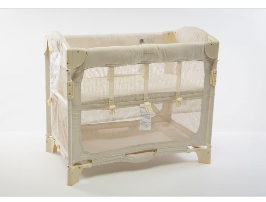 Arm Reach Co Sleeper, Babies & Kids, Baby Nursery & Kids Furniture