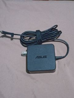 ASUS laptop charger 19V