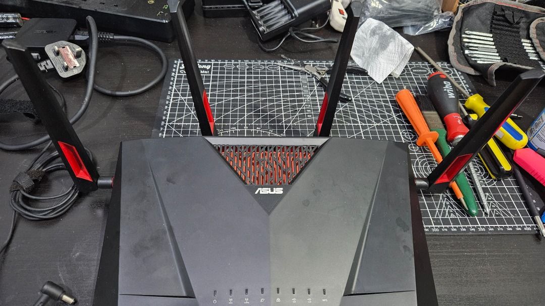 ASUS RT AC88U Wifi Router, Computers & Tech, Parts & Accessories
