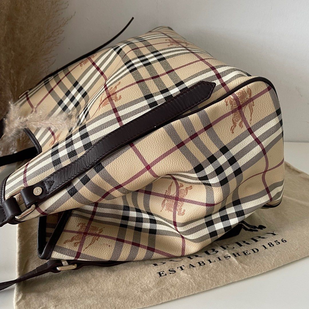 Authentic Limited Edition Burberry Crossbody Bag. Showroom Bag